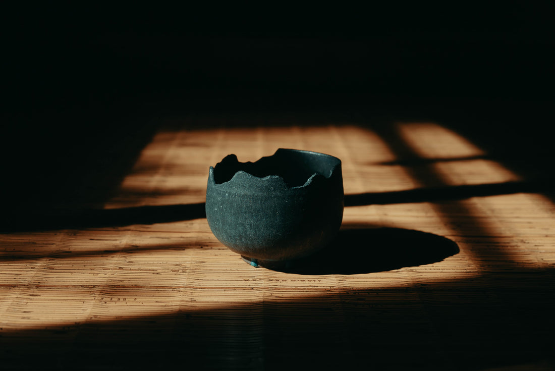 心を肯定する。TOKINOHA×UTSUWA コラボ茶碗「盈虚」