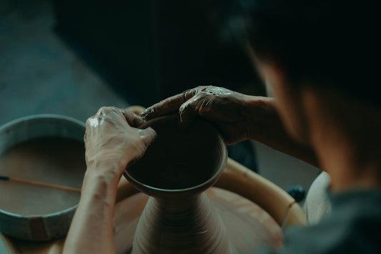 【陶芸家：篠原 貴志　インタビュー前編】自然と調和して