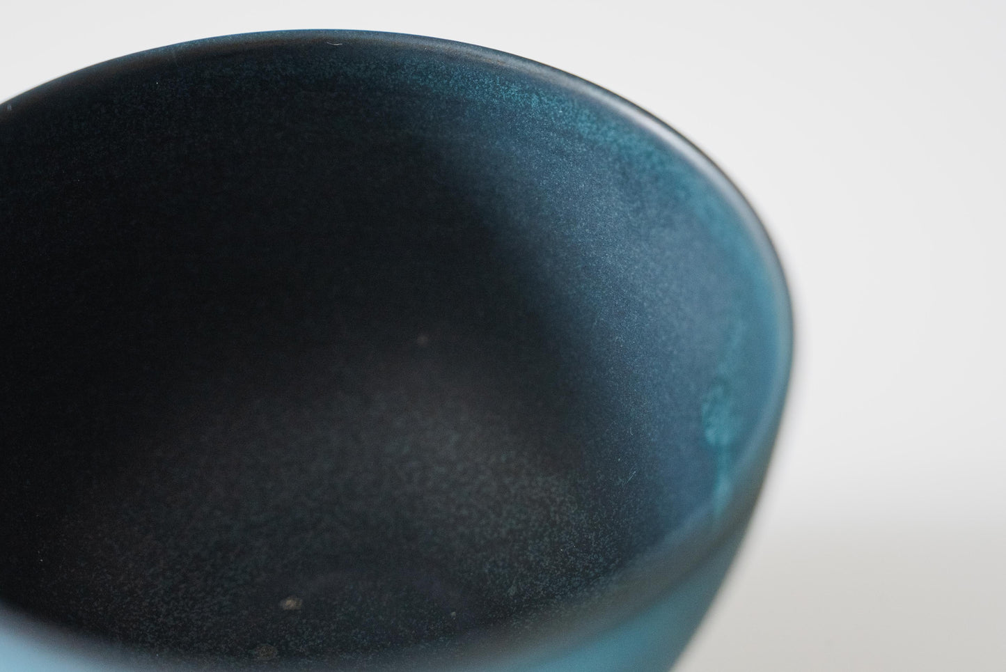 【洸春陶苑×UTSUWA】コラボカップ ブルー 濃